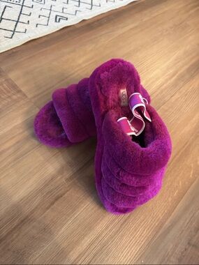 UGG Plush Slide Slippers in Bright fluff yeah Fuchsia
